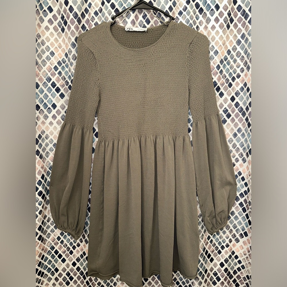 Zara Green dress with belled sleeves